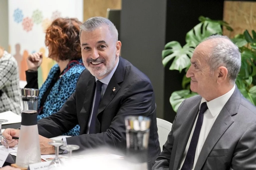 EuropaPress 6310400 alcalde barcelona jaume collboni izq decano ilustre colegio abogacia