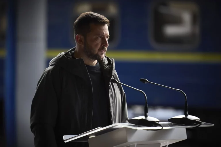 Trump obliga a Ucrania a buscar una solución antes de su regreso a la Casa Blanca