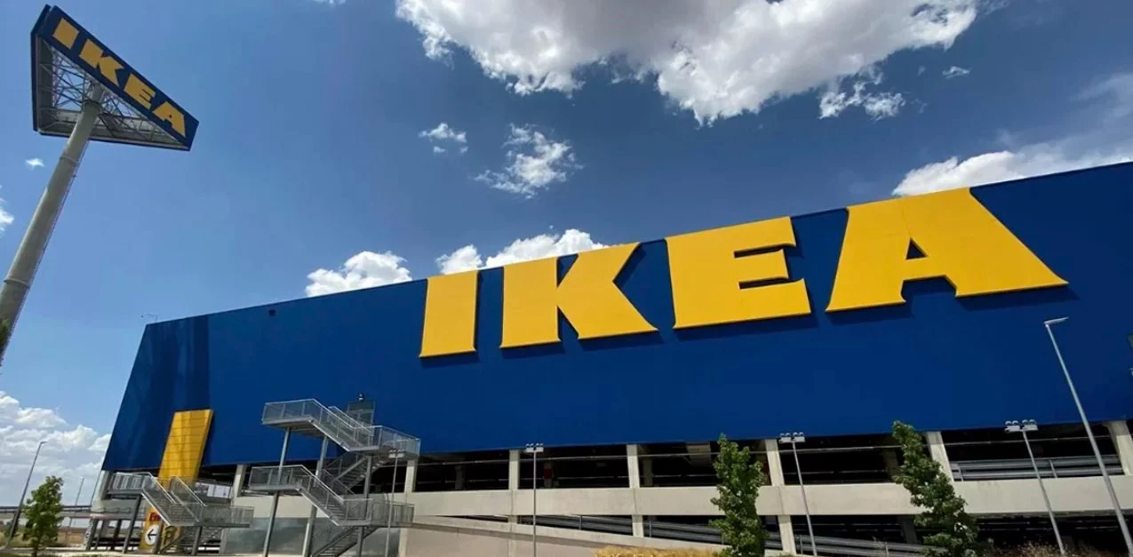 IKEA transforma el salón y las habitaciones con una lámpara de última generación traída del futuro IKEA transforma el salón y las habitaciones con una lámpara de última generación traída del futuro