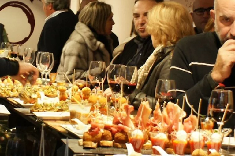 La mejor ciudad española para ir de tapas no está ni en Castilla y León ni en el País Vasco