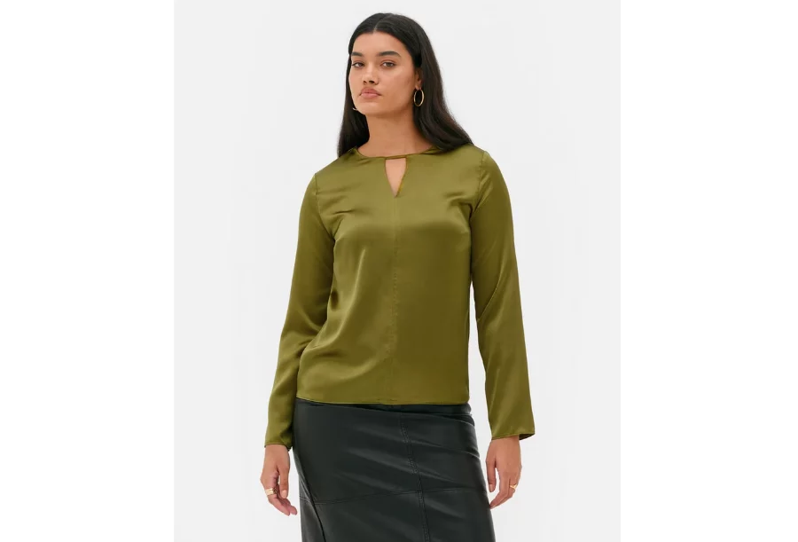 blusa de seda verde