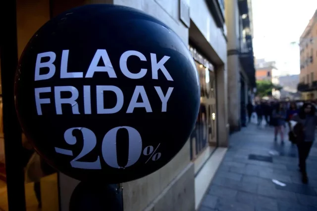 La OCU pone al Black Friday bajo la lupa: solo uno de cada tres productos se vende más barato