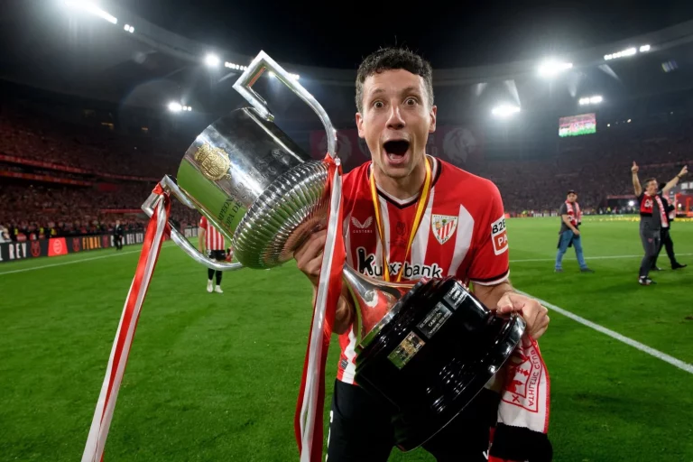 Mikel Vesga explica la extraña razón de su bajón en el Athletic