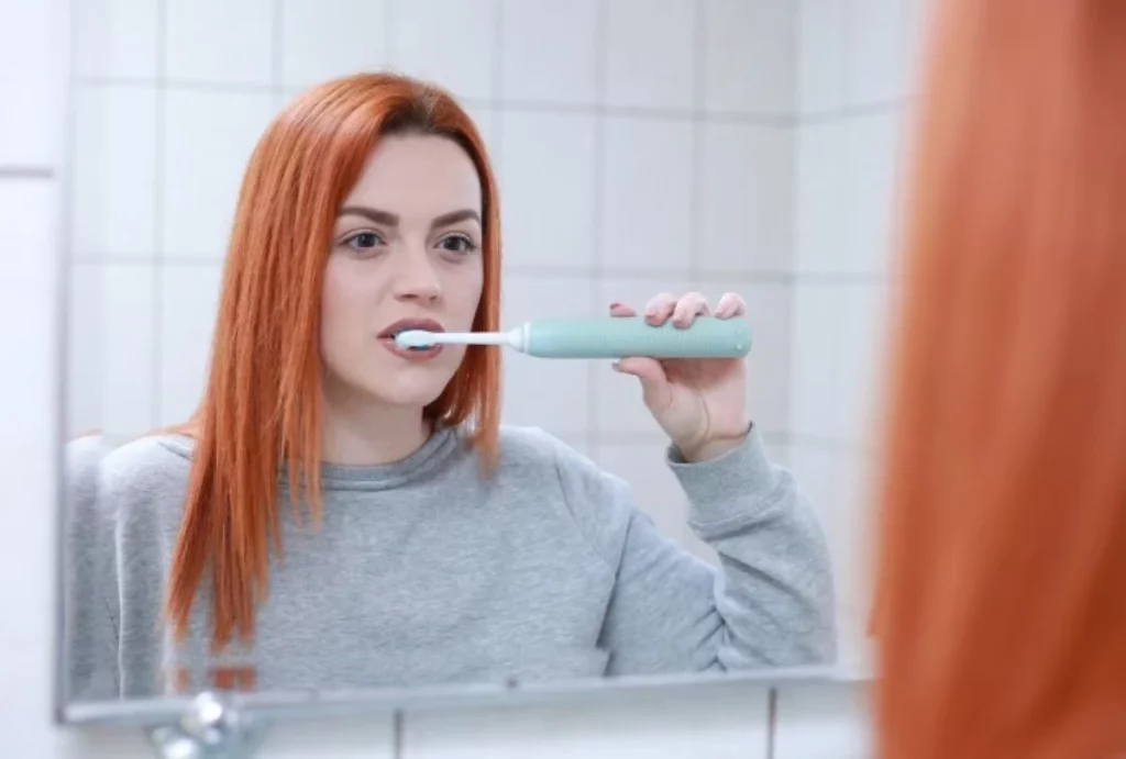 No olvides el hilo dental y los enjuagues