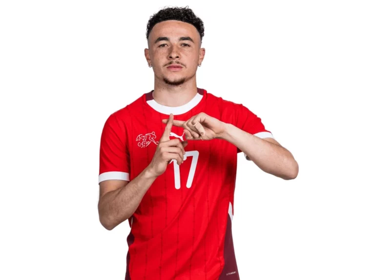 Alternativa del Sevilla FC a Rubén Vargas rompe al Betis