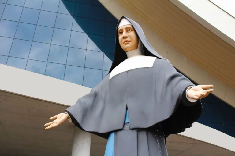 Santa Paulina: Santoral del 2 de diciembre de 2024 