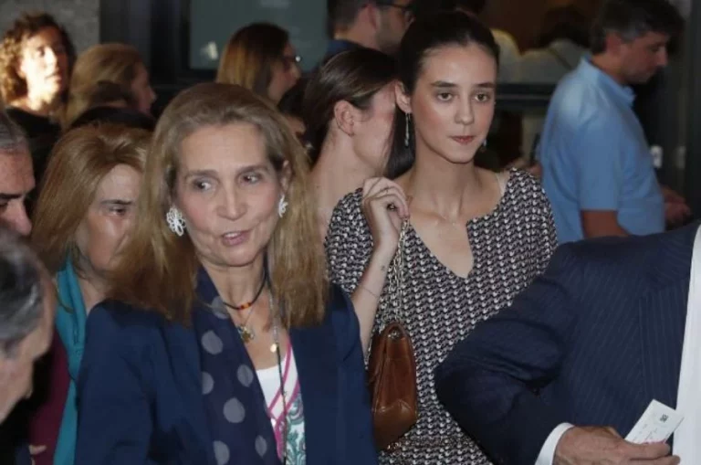 Tremendo enfado de la infanta Elena con Victoria Federica por sus palabras sobre Letizia y Felipe