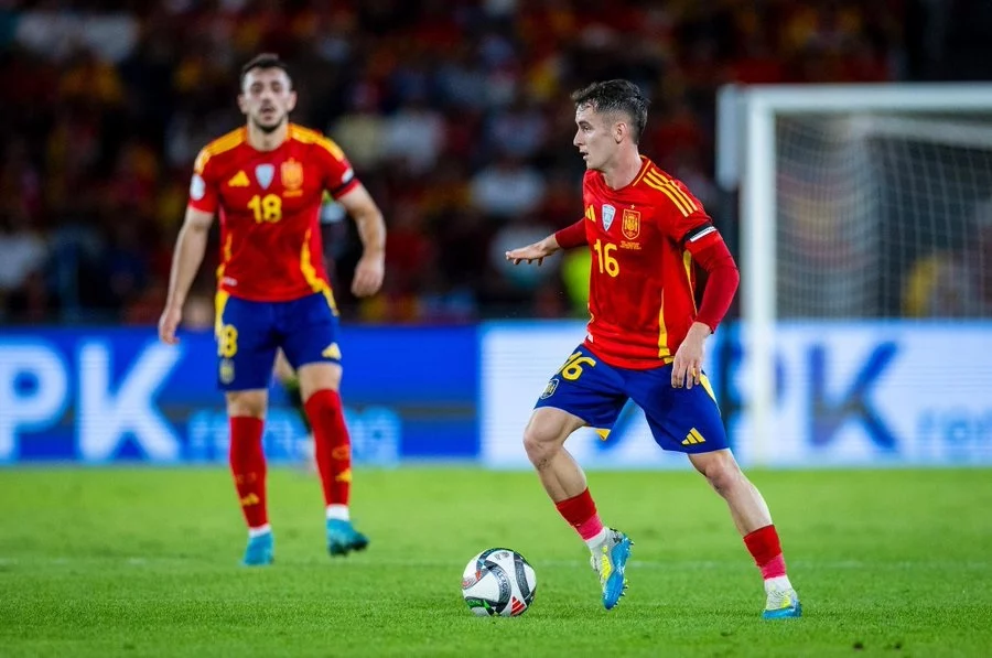 Zubimendi tiene un problema gordo si se queda en la Real Sociedad 1 Zubimendi