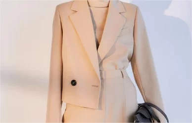 Chaquetas, plumones, blazers... Pasa del frío con estos chollos de El Corte Inglés 1 blazer