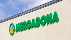 Adiós a las ojeras con la solución de Mercadona y Deliplus mejor que las marcas caras