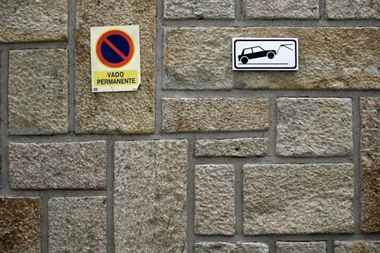 ¿Está permitido aparcar en mi propio vado?