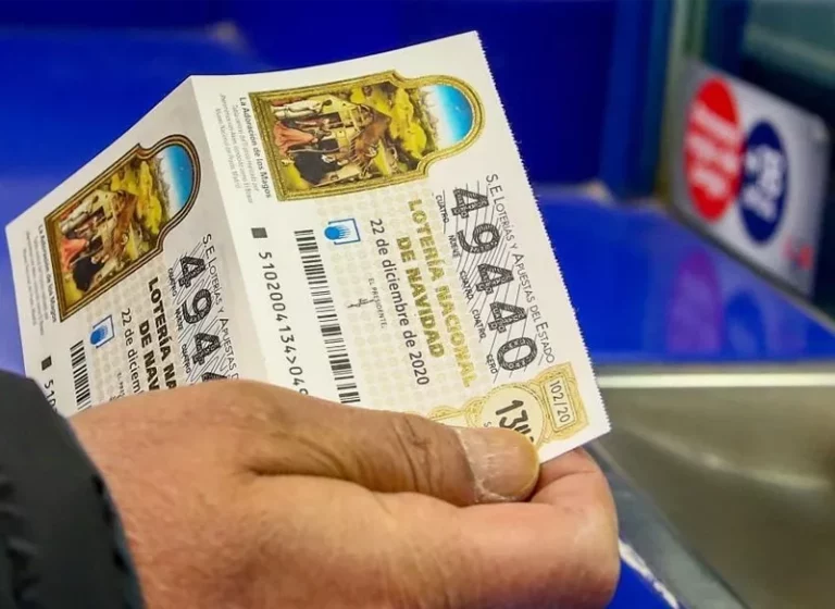 Facua alerta de los fraudes a los premiados en la Lotería de Navidad 2024
