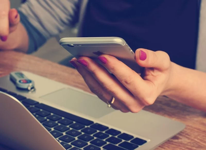 Nos van a obligar a instalar esto en el móvil para poder usar las apps de banca online
