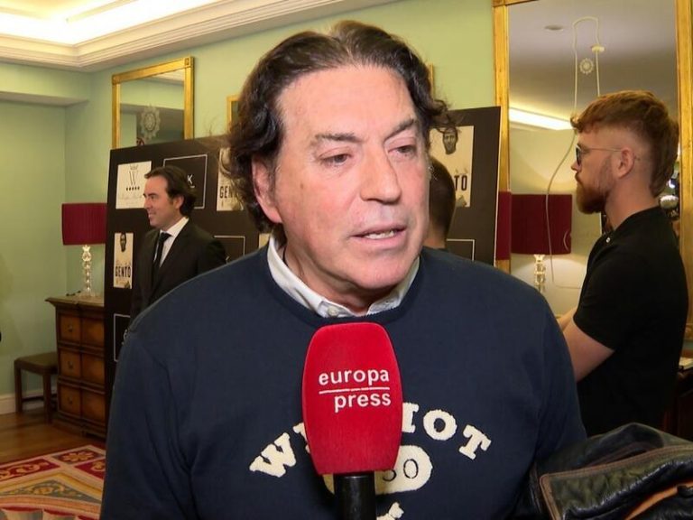 Pipi Estrada se mofa de Carmen Borrego tras su intervención estética