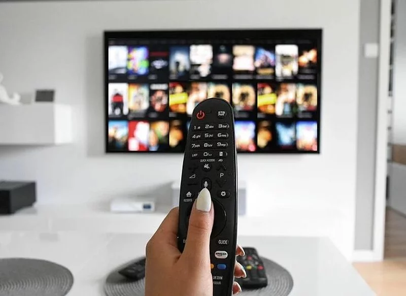 La Policía Nacional amenaza con presentarse en tu casa si pirateas o usas IPTV 65 EL ACCESO ILEGAL POR ITV CRECE UN 10% EN LA UNIÓN EUROPEA