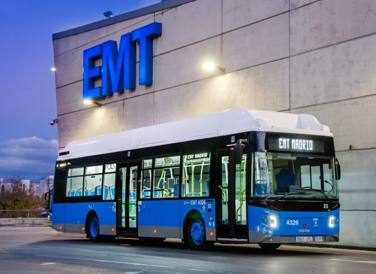 La inteligencia artificial llega a los autobuses de Madrid: Así será la movilidad de la capital en el futuro