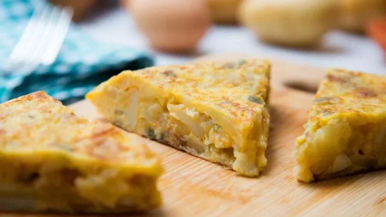 La tortilla de Aldi, en el top 3 de las mejores del supermercado para la OCU