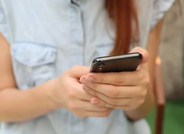 El sencillo truco para hacer que el móvil vaya fluido y sin tirones