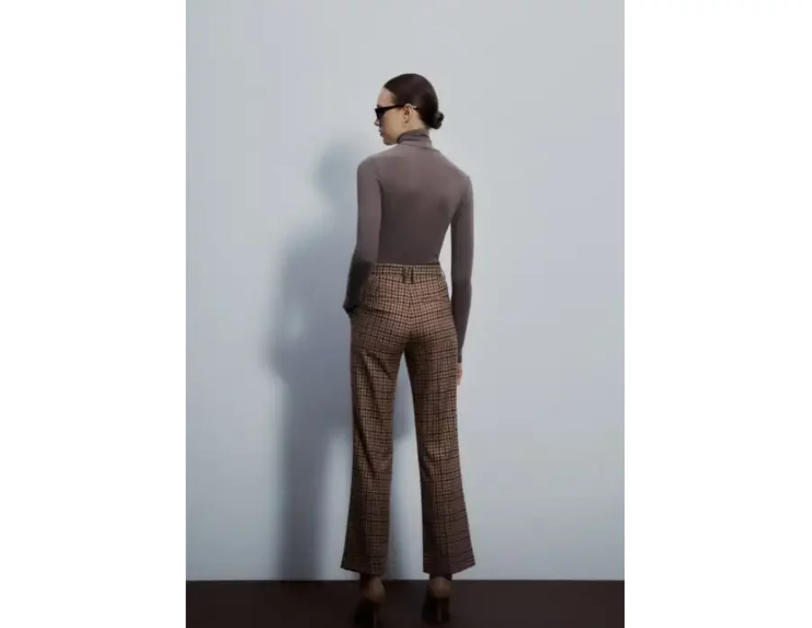8 favorecedores pantalones de Sfera que hacen unas piernas de escándalo
