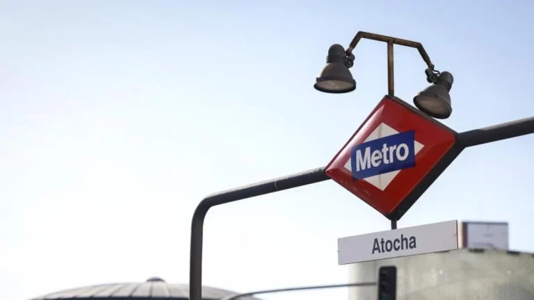La mejor línea del Metro de Madrid no pasa por Sol ni por Atocha