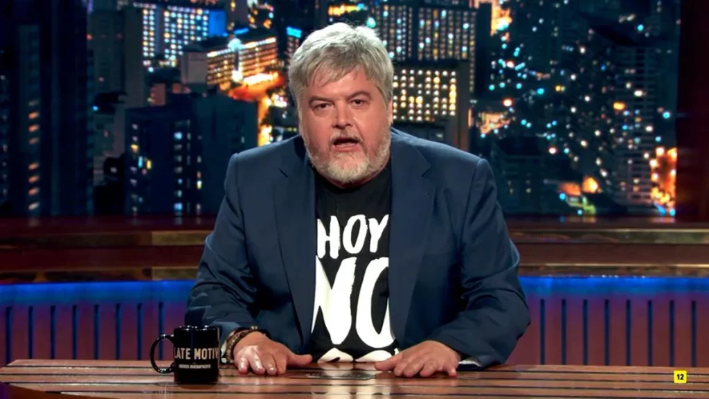 Comparación con otros programas de humor