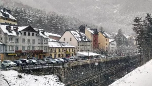 Canfranc, un encantador destino de Huesca y el Pirineo Aragonés que brilla en invierno