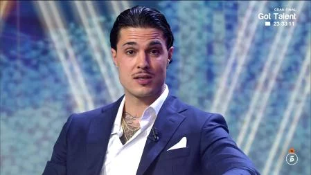 Carlo Costanzia vs. 'Ni que fuéramos (Sálvame)' y la explosiva reacción viral