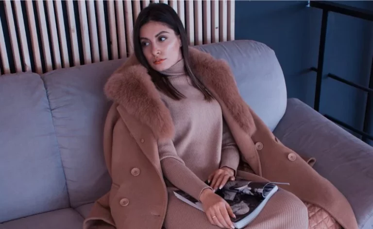 Colas infinitas en Parfois por el nuevo abrigo de la firma de ropa de Inditex