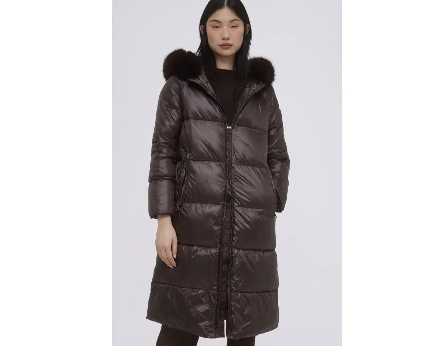 Cortefiel se adelanta a las rebajas de enero con ofertas de 50% en sus mejores abrigos ¡Descúbrelos! 147 Cortefiel se adelanta a las rebajas de enero con ofertas de 50% en sus mejores abrigos ¡Descúbrelos!