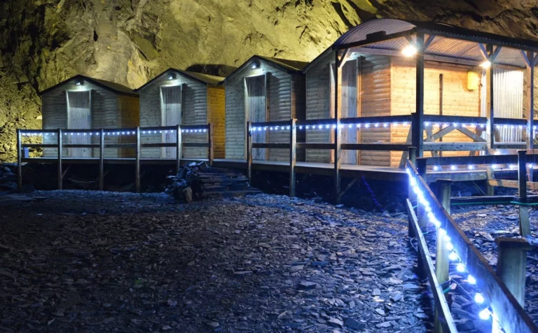 El hotel más profundo del mundo: una experiencia única a 419 metros bajo tierra en Gales