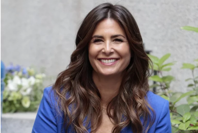 El modelo de Skechers que lleva Nuria Roca en su look elegante de Navidad