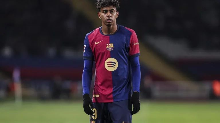 El gesto descomunal de Lamine Yamal para levantar a Ansu Fati: crack mundial