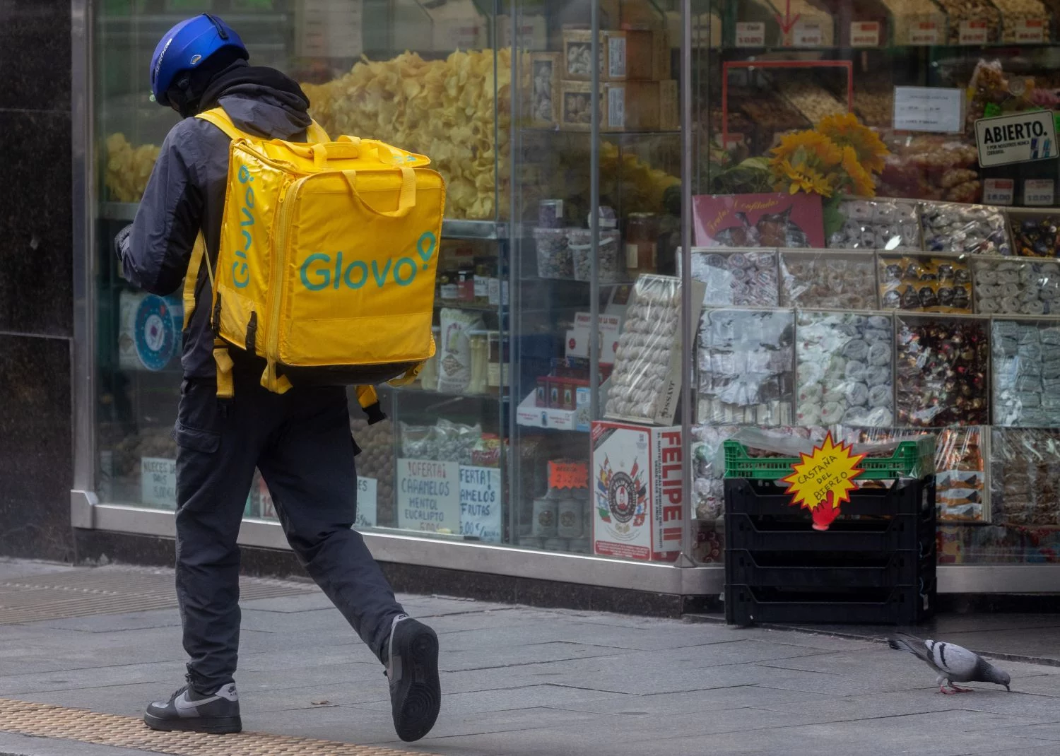 Glovo contratará a sus riders con un modelo mixto entre flotas externas y contratos directos