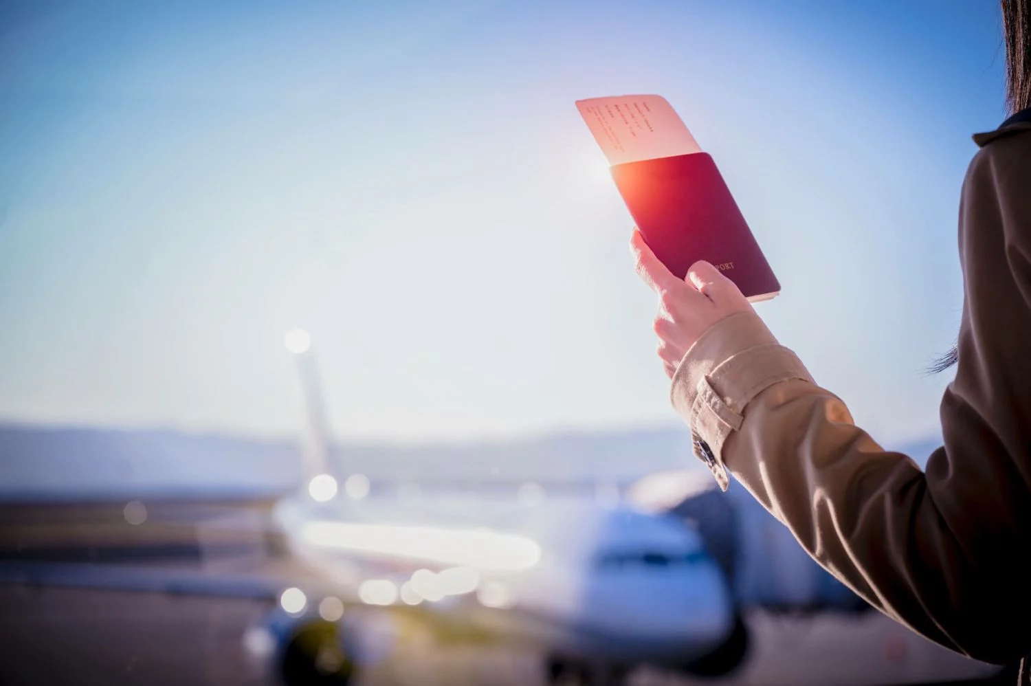 Guía de consejos para ahorrar en vuelos y alojamiento con Airbnb, Booking y demás ¿Vas a viajar en Navidad? Guía de consejos para ahorrar en vuelos y alojamiento con Airbnb, Booking y demás