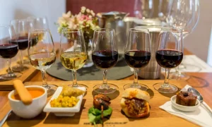 La hora ideal para cenar según los expertos en longevidad