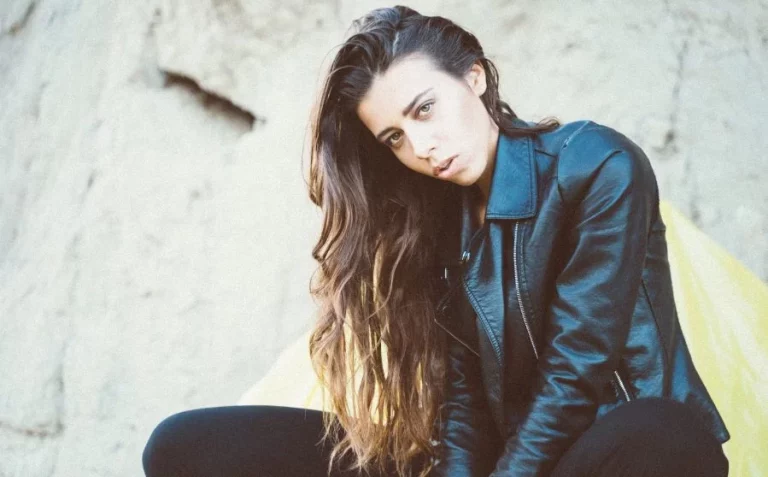 HM trae 6 pantalones holgados que te harán efecto cuerpazo Lo mejor No creerás su precio