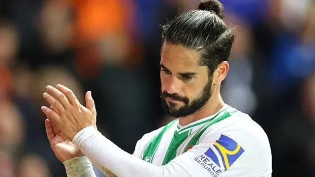 Isco en un partido con el Betis esta temporada. Fuente: Real Betis