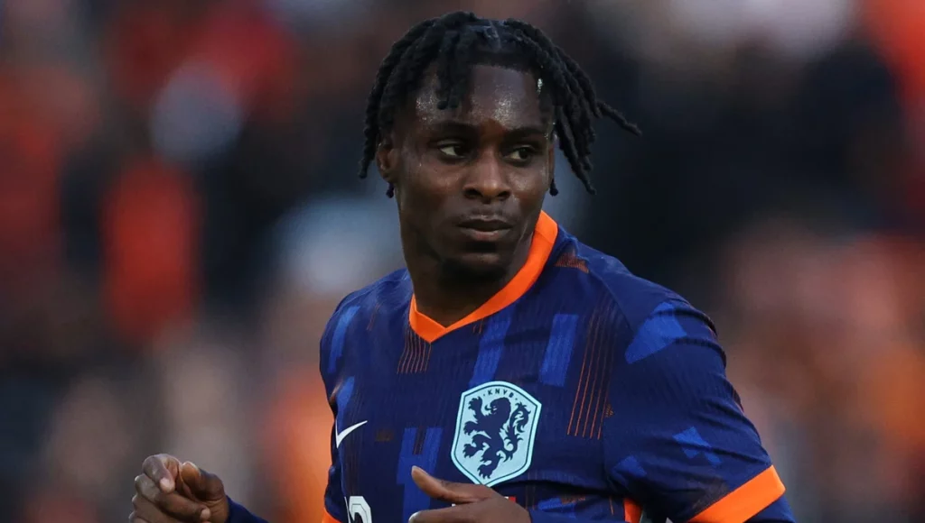 La alternativa a Alexander Arnold en el Real Madrid cuesta un pastizal 51 Jeremie Frimpong 1 e1733973453321