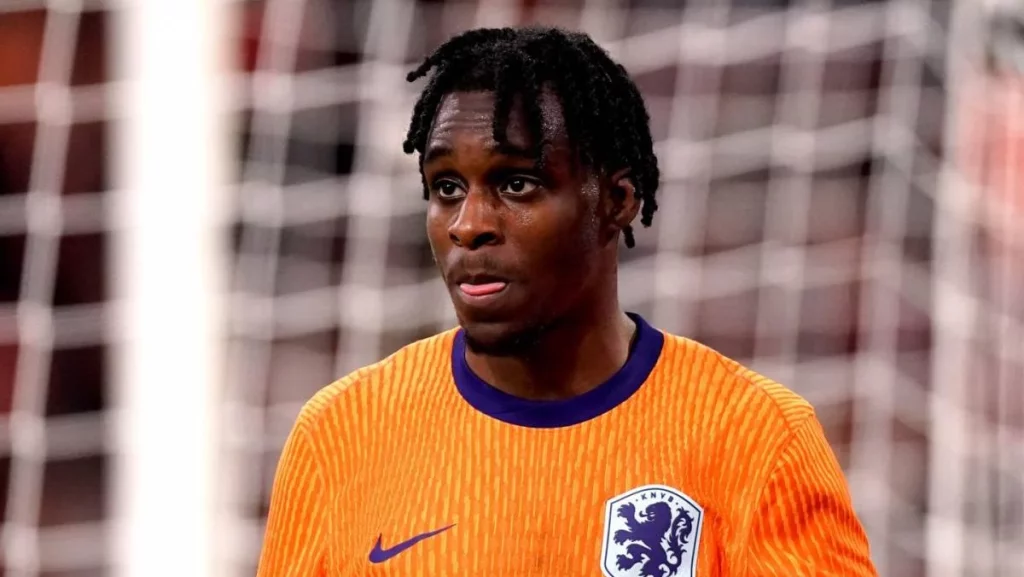 La alternativa a Alexander Arnold en el Real Madrid cuesta un pastizal 50 Jeremie Frimpong e1733973405341