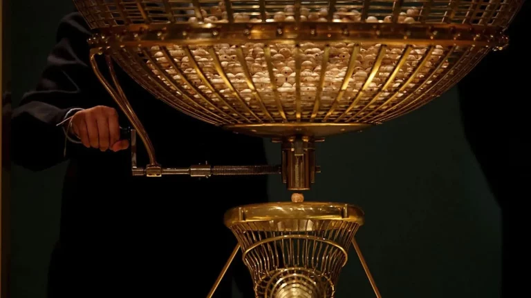 La probabilidad de ganar El Gordo de la Lotería de Navidad 2024: 1 entre 100.000