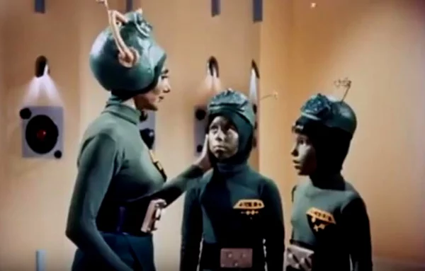 MV5BMDFlOTA4YjYtNTEzYy00OWRlLTgzN2QtODdlZjNkN2I4MjMwXkEyXkFqcGc@. V1