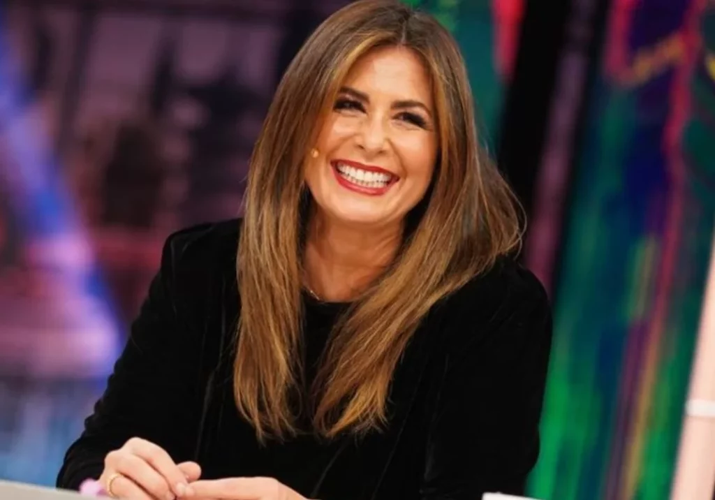 Mango tiene los botines que lleva Nuria Roca en ‘El Hormiguero’