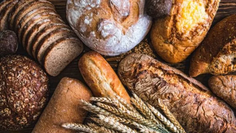 La nutricionista Laura Pérez desmonta el mito: el pan integral tiene las mismas calorías que el pan blanco