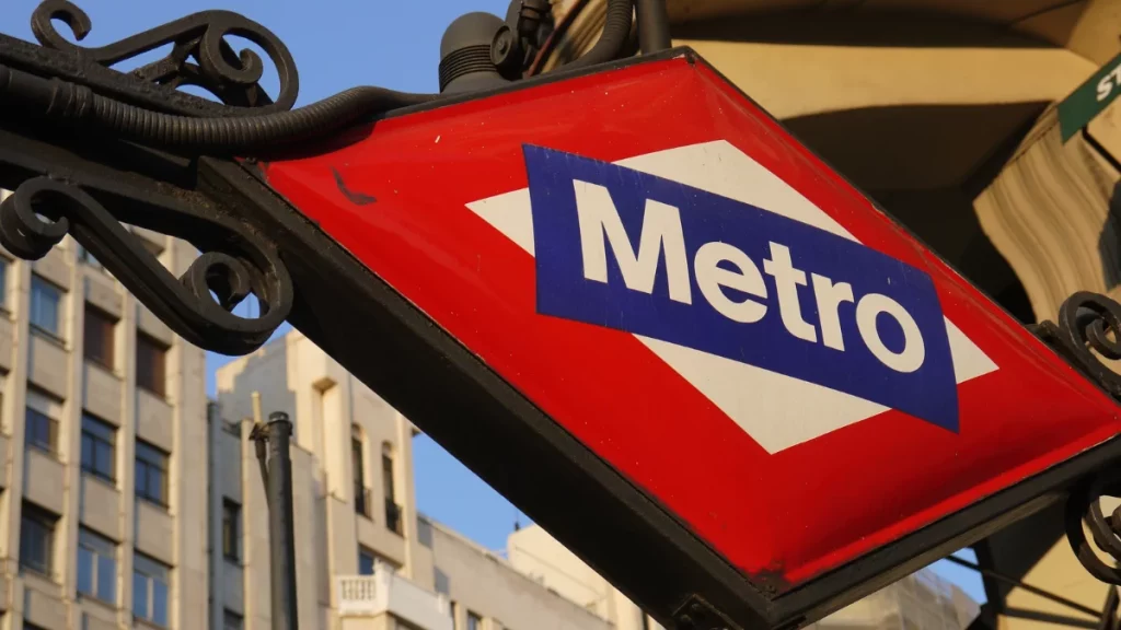 Las estaciones del Metro de Madrid que cambian de nombre en diciembre: atentos a la Línea 5 y 6 26 El futuro del activismo en el transporte público
