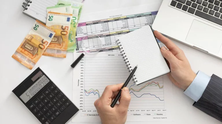 Gastos en pareja: los 4 sistemas para repartir el dinero sin acabar discutiendo cada mes