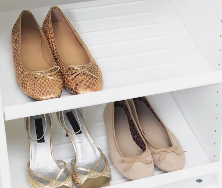 10 años de garantía tiene el precioso zapatero deslizante de IKEA disponible en varios tamaños 55 10 años de garantía tiene el precioso zapatero deslizante de IKEA disponible en varios tamaños