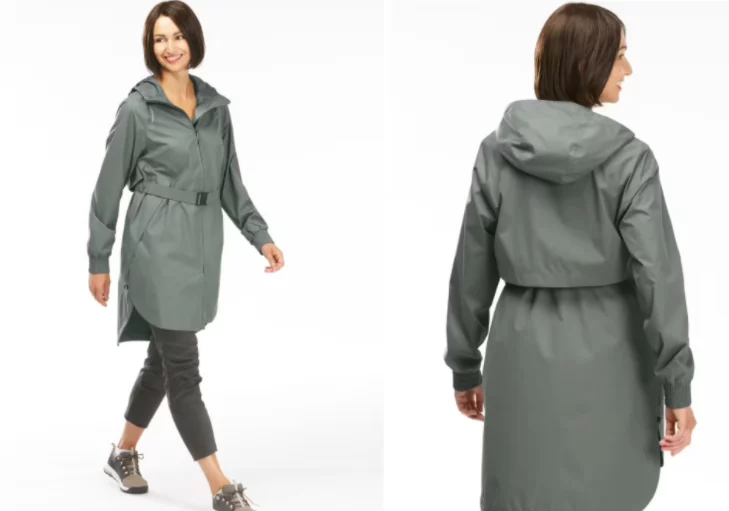 Estilazo bajo la lluvia con la chaqueta-chubasquero de Decathlon a precio de ganga