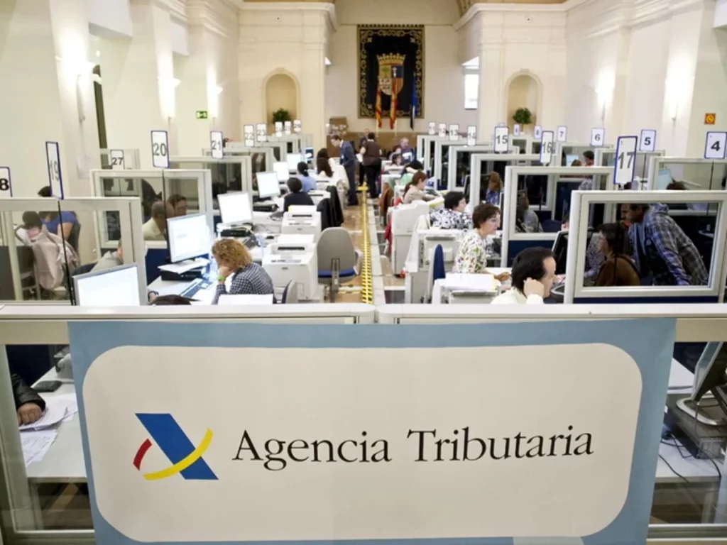 Hacienda se queda con la subida del SMI: inflación e IRPF la devoran 1 El SMI sube, pero Hacienda gana más que tú