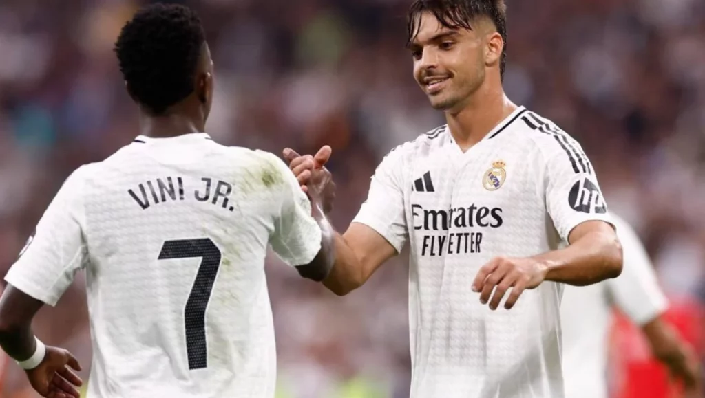 Luis de la Fuente prepara un golpe demoledor contra el Real Madrid 64 Raul Asencio e1733254604978