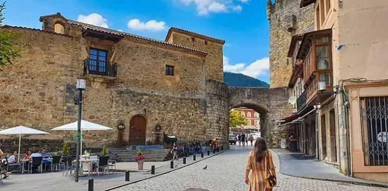 Salas, el pueblo mágico de Asturias con un patrimonio histórico excepcional